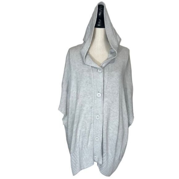 Caslon Gray Hooded Knit Poncho With Button Front Closure Womens Size M/L - Picture 1 of 10